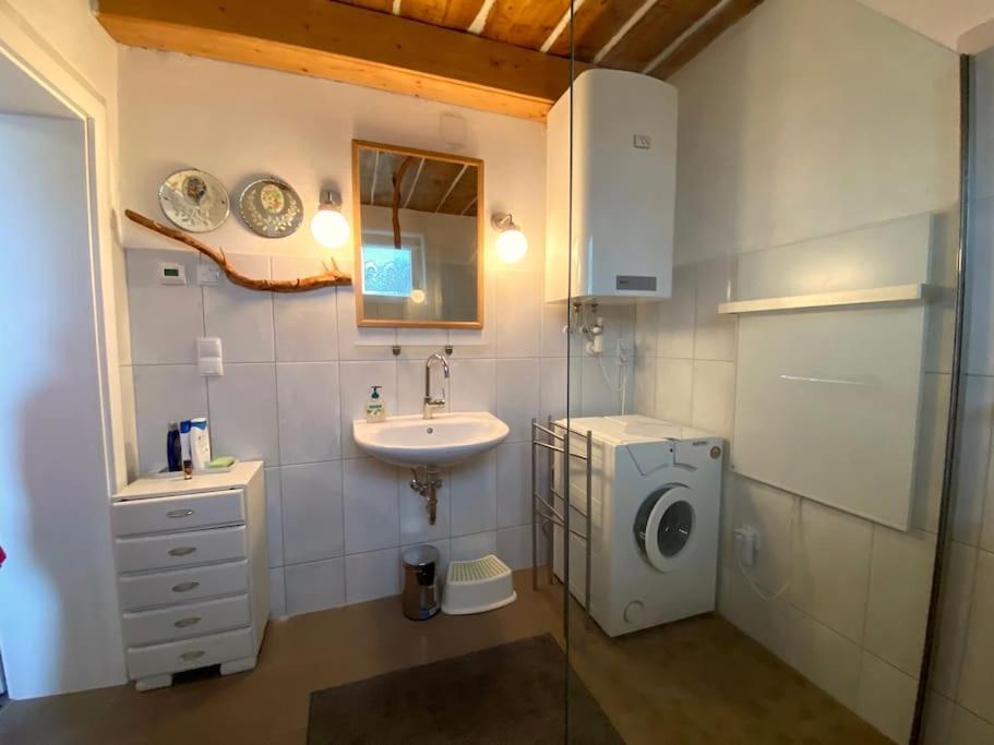 Ferienhaus Mit Garten In Thermennaehe Strebersdorf Buitenkant foto